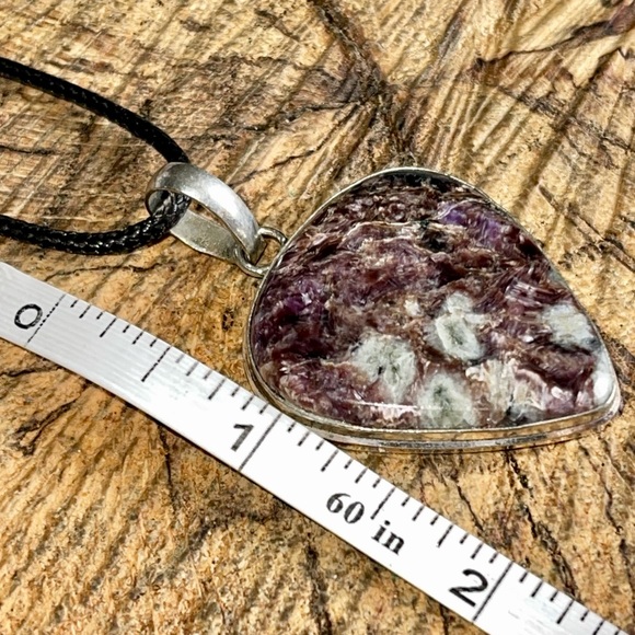 Deep Purple Chariote Pendant 2” - Picture 14 of 16